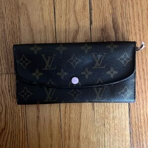 FLASH SALE Authentic Louis Vuitton Wallet